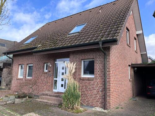 Foto - Freistehendes Einfamilienhaus (provisionsfrei) mit viel Platz