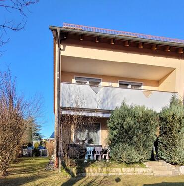 Foto - Helle, moderne Doppelhaushälfte mit viel Platz zu vermieten.