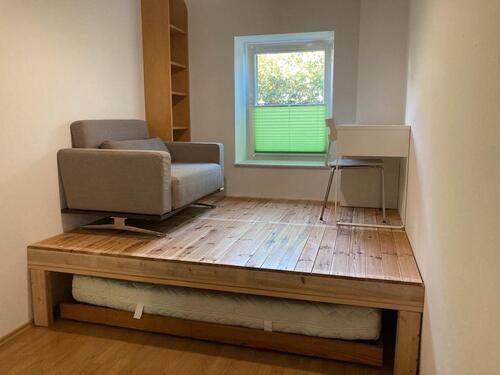 Foto - WG-Zimmer (11,7qm) mit eigenem Bad, OHNE Küche, für Pendlern