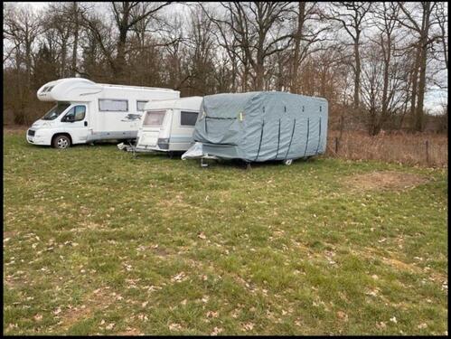 Foto - Stellplatz Nienburg Wohnwagen Anhänger Boot