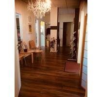 Bewegungsraum in Praxis - 550,00&nbsp;EUR Kaltmiete, ca.&nbsp; 40,00&nbsp;m&sup2; in Berlin (PLZ: 10318) Lichtenberg