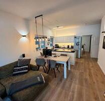 Moderne 2-Zimmer-Wohnung (BJ 2018) mit Terrasse, Küche & TG - Stuttgart Stuttgart-West