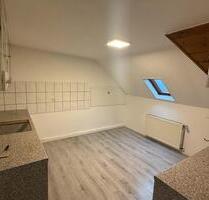 Dachgeschosswohnung in Friemersheim - Duisburg Rheinhausen