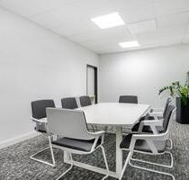 Privater Büroraum für 4 Person in Regus Südwestpark - Nürnberg Gebersdorf