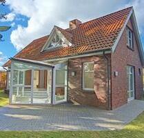 Einfamilienhaus mit Einliegerwohnung im Herzen von Apensen