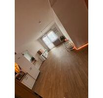 3 Zimmerwohnung - 411,00&nbsp;EUR Kaltmiete, ca.&nbsp; 60,00&nbsp;m&sup2; in Saalfeld (Saale) (PLZ: 07318)