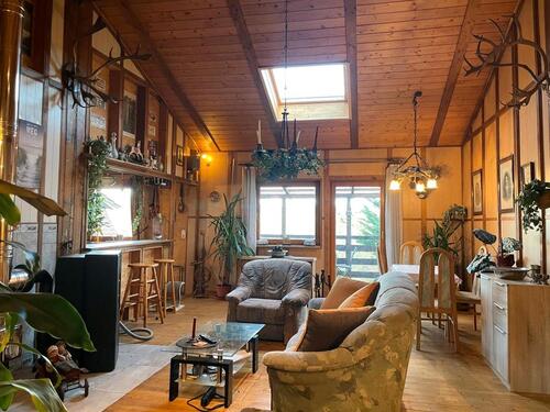 Foto - 4 Zimmer Küche Bad in malerischer Lage in Dirmingen