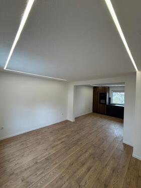 Foto - 5 Zimmer Doppelhaushälfte in Schönenberg-Kübelberg