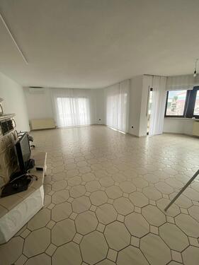 Foto - Großzügige 4-Zimmer-Einheit (ca. 180 m²) – Büro, Praxis, Wohnung