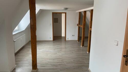 Foto - Geräumige 2 Raum Wohnung zu vermieten in 06618,Naumburg
