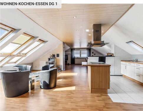 Foto - Helle loftähnliche Dachgeschosswohnung 2 Zimmer