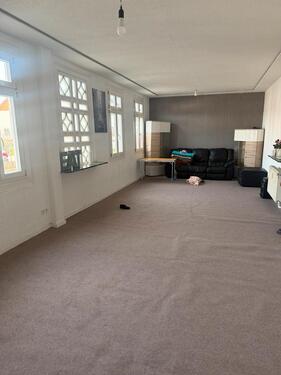 Foto - Wohnung zur vermieten - 700,00&nbsp;EUR Kaltmiete, ca.&nbsp; 180,00&nbsp;m&sup2;