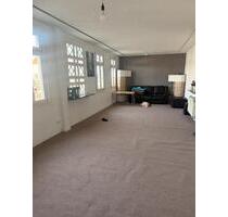 Wohnung zur vermieten - 700,00&nbsp;EUR Kaltmiete, ca.&nbsp; 180,00&nbsp;m&sup2; in Dahlheim (PLZ: 56348)