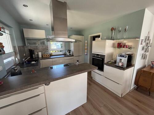 Foto - Exklusive 4,5-Zimmer-Wohnung mit Garten, Terrasse, EBK, TOP-Lage