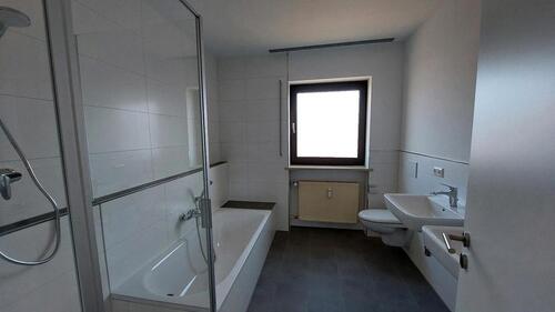 Foto - Schöne 4 Zimmer OG Wohnung mit Blick auf die Donau