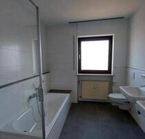 Schöne 4 Zimmer OG Wohnung mit Blick auf die Donau - Sinzing