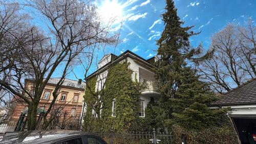 Foto - Großzügige Dachgeschosswohnung mit viel Charme