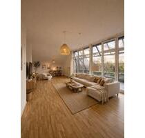 Helle, renovierte 4-Zimmerwohnung mit großer Dachterrasse und außergewöhnlichem Raumangebot - Stadthagen