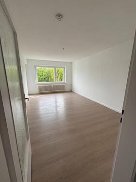 Foto - Frisch Kernsanierte 3 Zimmer Wohnung zur Miete in Kiel Mettenhof