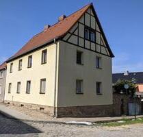 MehrgenerationenhausMFH mit Ausbaupotenzial, Doppelgarage & Hof - Artern
