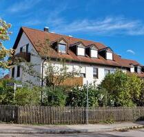 Attraktive Dachgeschosswohnung in Emmering !