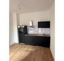 Erstbezug - schöne Wohnung mit Einbauküche und großer Terrasse i - Trier Nord