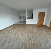 Helle 3-Raum-Wohnung mit Balkon - Gera