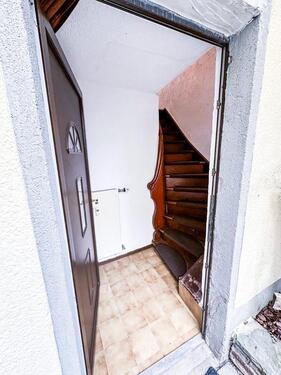 Foto - 50m2 Wohnung - 2 Zimmer, Küche, Bad - im 1.OG