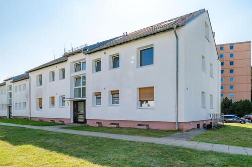 Foto - Helle 3-Zimmer-Wohnung mit Balkon und Laminatboden in Celle!