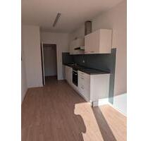 3-Zimmer-Wohnung mit Balkon & Einbauküche in Kusel