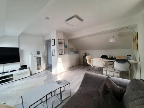 Foto - 3 Zimmer Dachgeschoßwohnung zur Miete in Bayreuth