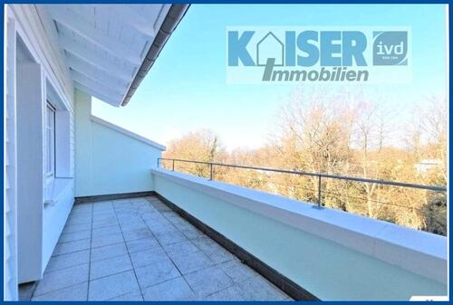 Foto - Attraktive Dachgeschoss-Wohnung mit DREI Balkone in Waldshut-Bergstadt