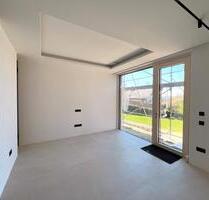 Erstbezug: Moderne und helle 2-Zimmer-Wohnung mit Terrass.&Garten - Thannhausen