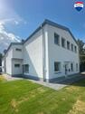 Foto - Frisch sanierte Gewerbehalle mit Büroflächen, Produktionsbereich & Einliegerwohnung zu vermieten!