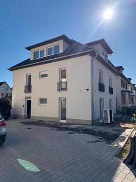 Foto - Erstbezug Dachgeschosswohnung Neubau