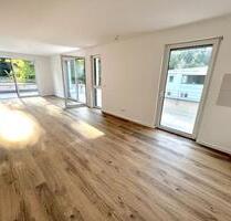 Moderne 3 Zimmer NB Pentouse Wohnung mit zwei Balkone - Lahr (Schwarzwald)