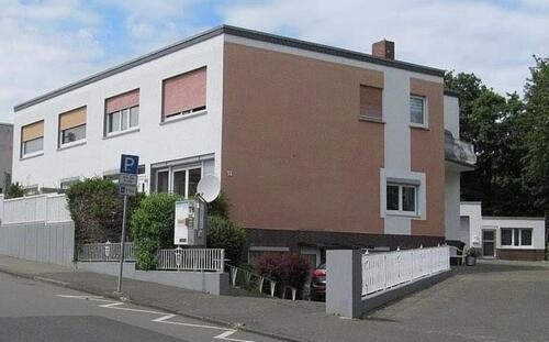 Foto - Große 2,5-Zimmer-Wohnung im Souterrain