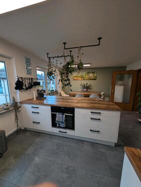 Foto - Doppelhaushälfte mit Garten - 1.990,00&nbsp;EUR Kaltmiete, ca.&nbsp; 170,00&nbsp;m&sup2;