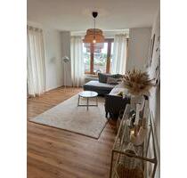 Schöne 2 Zimmer Wohnung, EBK, Balkon in Ravensburg (Huberesch) - Berg