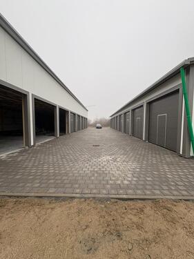 Foto - Garage Stellplatz in neu gebauter Halle 247 Zugang inkl. Strom
