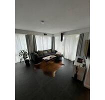 Exklusive 2-Zimmer Wohnung mit Balkon und Siegblick - Hennef (Sieg)