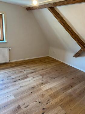 Foto - 2 Zimmer Dachgeschoßwohnung zur Miete in Kirchberg an der Jagst