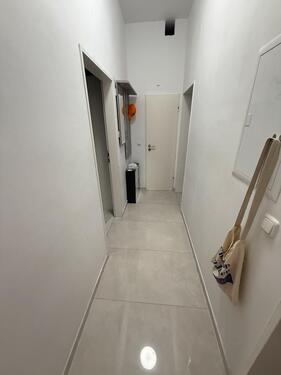 Foto - Helle 45 m' Wohnung, möbliert, mit Balkon - Frillendorf