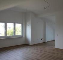 Erstbezug:Geschmackvolle 4-Zimmer-Dachgeschosswohnung in gehobener Wohnlage - Salach