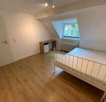 WG-Zimmer in 4er-Mädels-WG zu vermieten! - Düsseldorf Derendorf