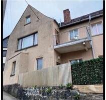 Privatverkauf: Großes Familienhaus - Langenwetzendorf