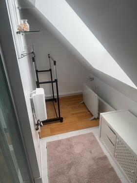 Foto - 1 Zimmer Dachgeschoßwohnung in Ludwigshafen am Rhein