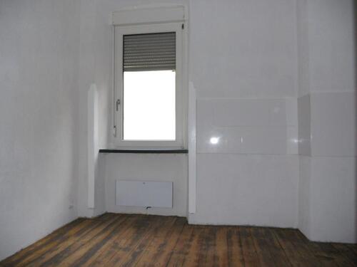 Foto - 3 Zimmer Wohnung - 530,00&nbsp;EUR Kaltmiete, ca.&nbsp; 90,00&nbsp;m&sup2;