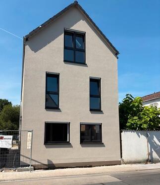 Foto - Erstbezug nach Neubau: modernes 4-Zimmer-Haus