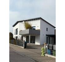 Sonnendurchflutete 115 qm drei Zimmerwohnung in Gerolfing - Ingolstadt